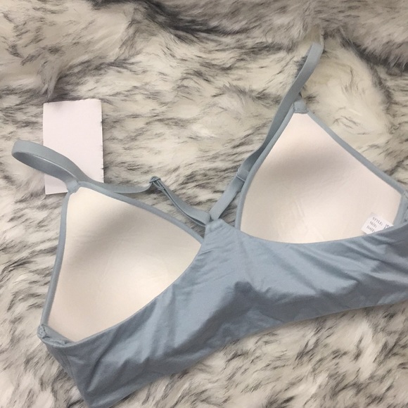 ❌$10❌ FEM Intimates Pearl Blue Bralette - Picture 2 of 3